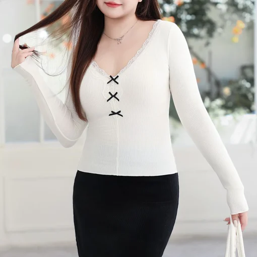 Slim Waist Bow V-Neck Plus Size Merino Wool Top - Image 2