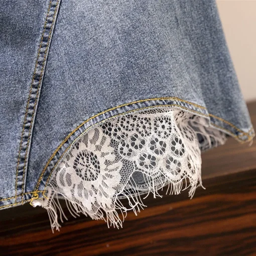 Plus Size Women's High Waist Lace A-Line Denim Skirt - Image 5