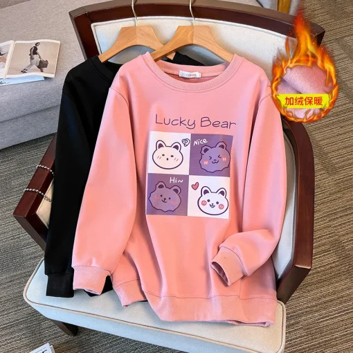 Plus Size Women's Loose Round Neck Bear Sweatshirt