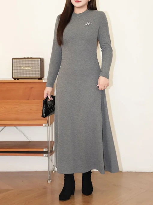 Crew Neck Slim Dress Women Plus Size Long Sleeve - Image 3