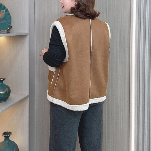 Plus Size Warm Fleece-Lined Suede Vest Coat Waistcoat - Image 2