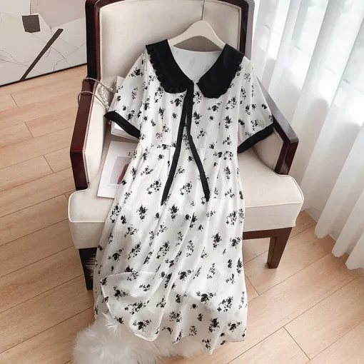 Plus Size Loose Doll Neck Floral Dress White