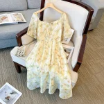Plus Size Loose A-Line Floral Dress with One Line Collar