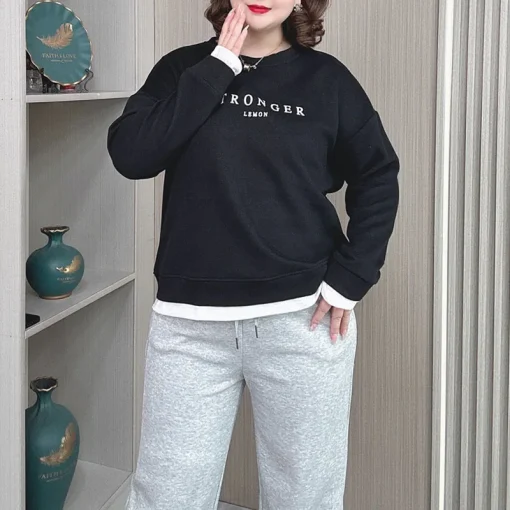 Plus Size Round Neck Pullover Hoodie Casual Sweatshirt - Image 3