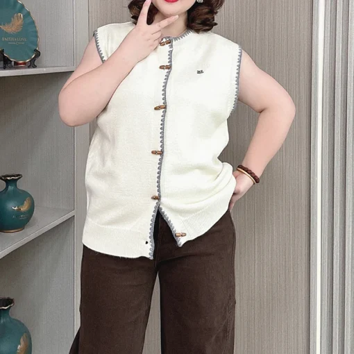 Sleeveless Sweater Vest for Women, Vintage Buckle Cardigan - Image 4