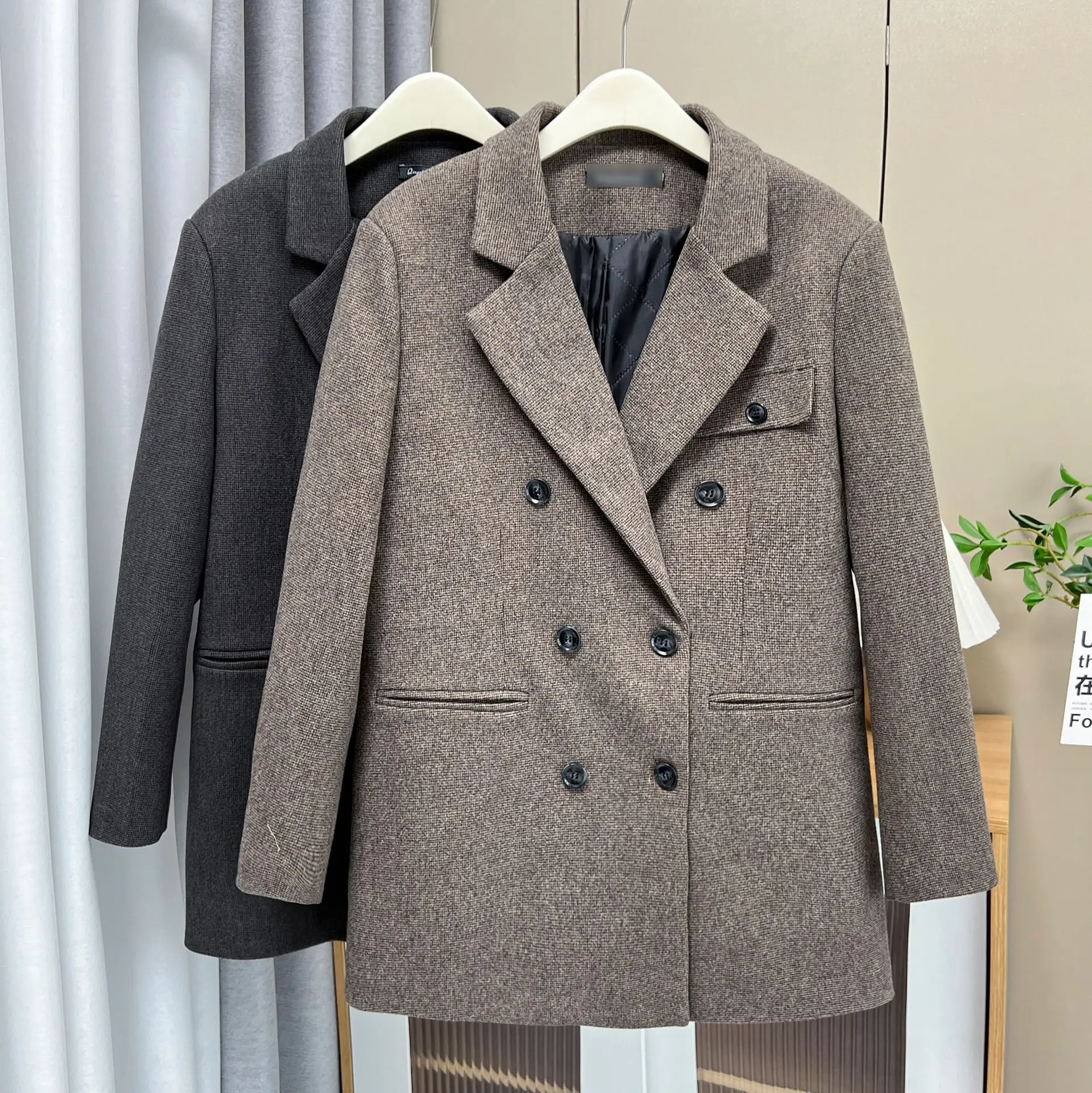 Plus Size Women's Winter Quilted Woolen Double Breasted Blazer - Image 2