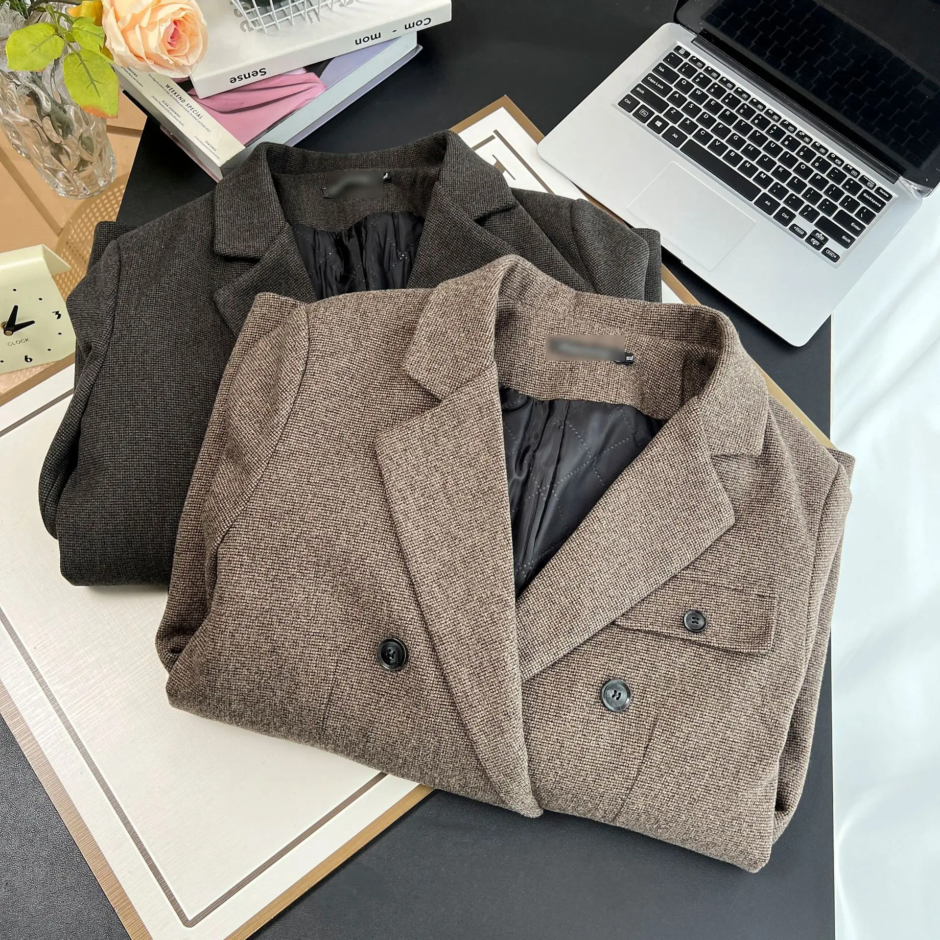Plus Size Women's Winter Quilted Woolen Double Breasted Blazer - Image 5