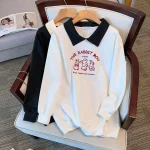 Plus Size Women's Rabbit Embroidered Polo Collar Sweatshirt