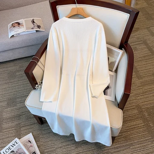 Plus Size Women's Long V-Neck Sweater Dress White Black - Image 5