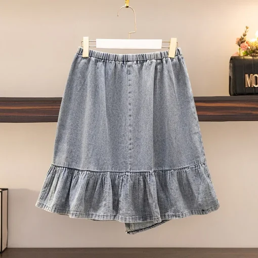 Plus Size Women's High Waist Pleated A-Line Denim Skirt - Image 3