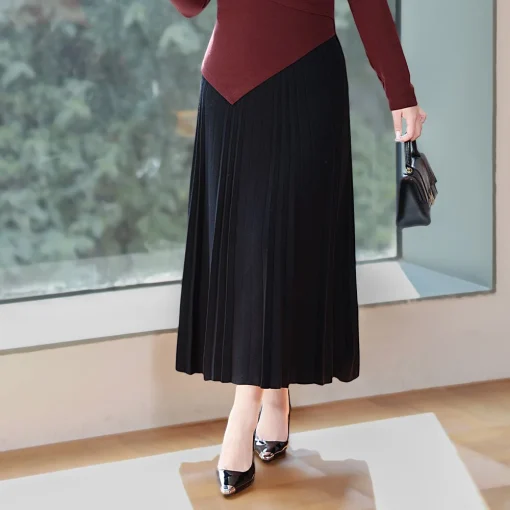 A-Line High Waist Plus Size Knitted Pleated Skirt - Image 3