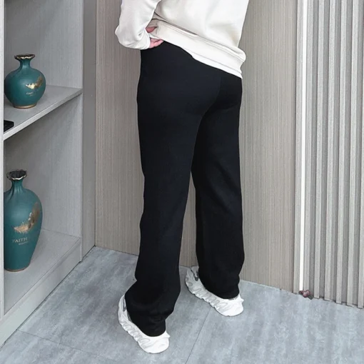 Women's Plus Size High Waist Loose Elastic Sweatpants - Image 4