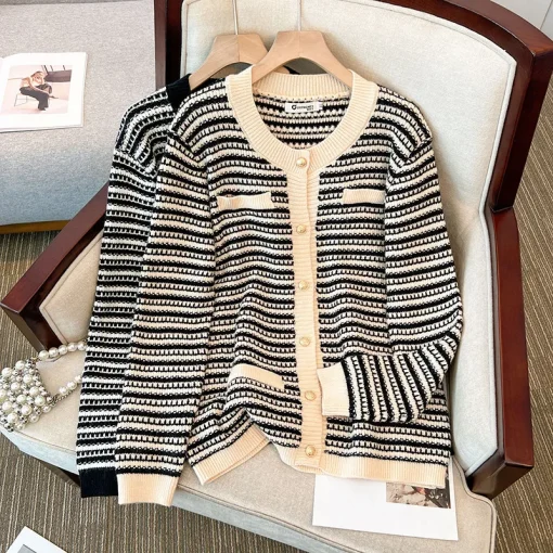 Plus Size Women's Loose Striped V-Neck Knit Cardigan Sweater