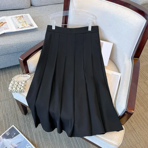 Plus Size Loose A-Line Pleated Elastic Waist Skirt - Image 4