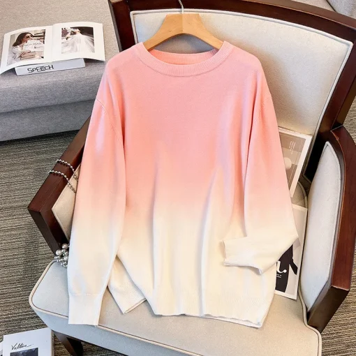 Plus Size Loose Round Neck Gradient Pullover Sweater