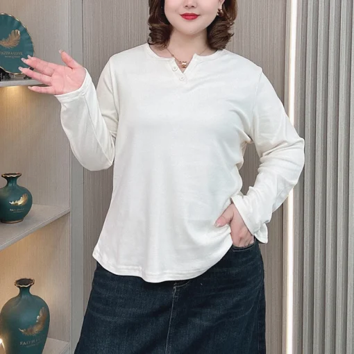 Plus Size V-Neck Loose Fit Velvet Autumn Winter T-shirt - Image 4