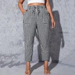 Plus Size Gingham Tapered Carrot Pants with Elastic Waist