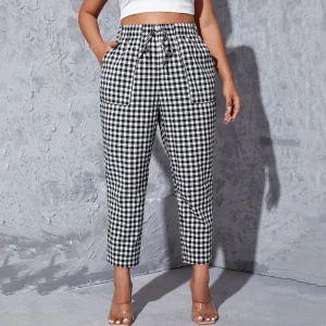 Plus Size Gingham Tapered Carrot Pants with Elastic Waist