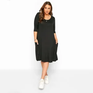 Plus Size Half Sleeve Casual Tunic Dress with Pockets
