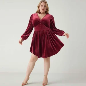 Plus Size Velvet V-Neck Button Dress with Long Sleeves