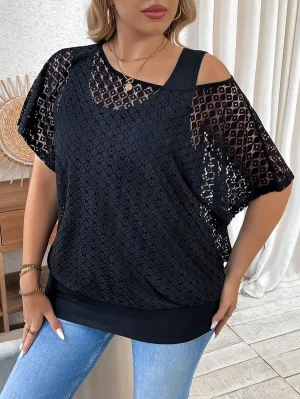 “Plus Size Off-Shoulder Hollow Out Tee”