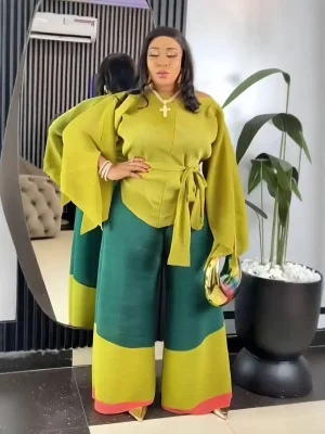 Plus Size Pleated Two-Piece Set