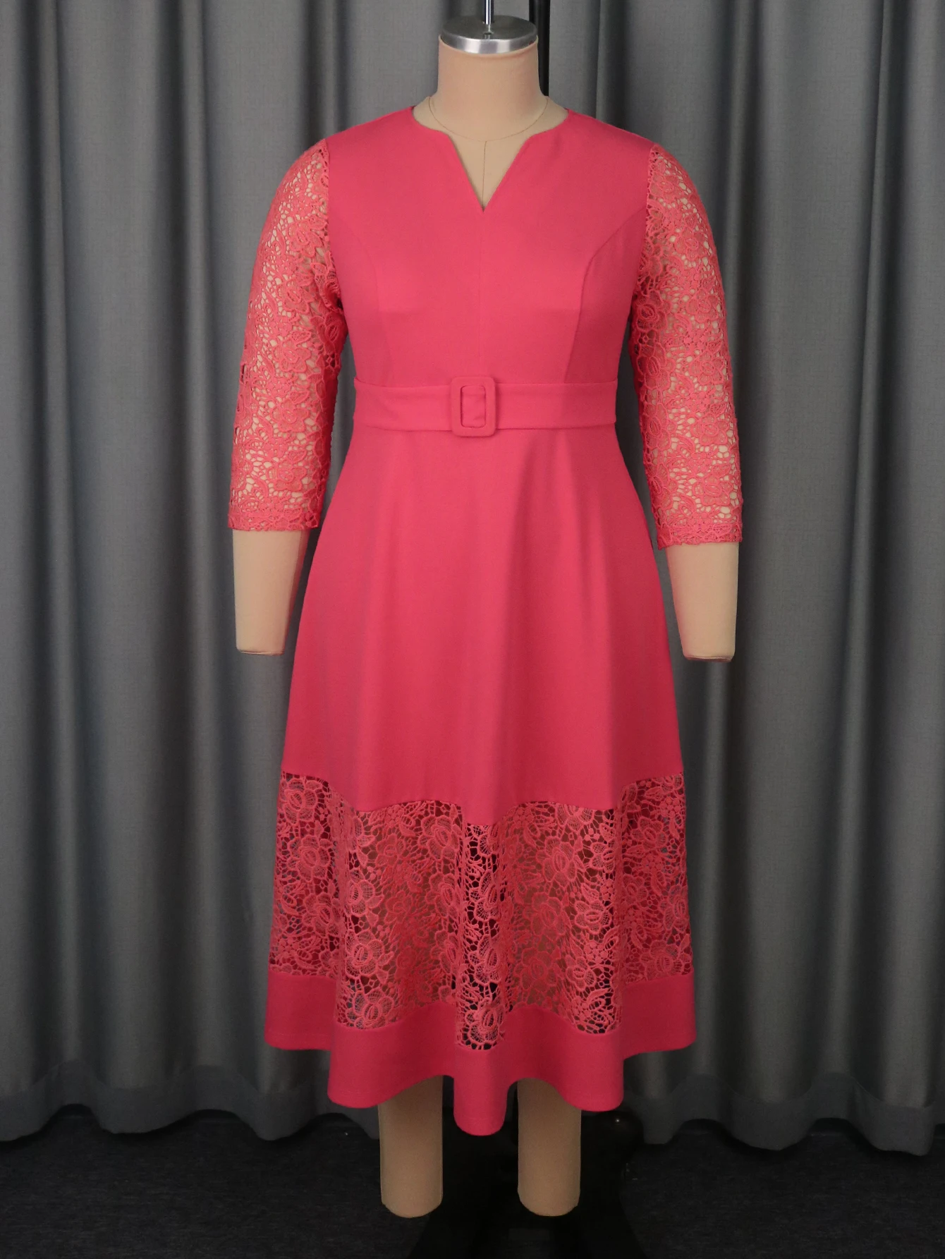 Elegant A-Line Lace Dress with Waist Bel - Image 4