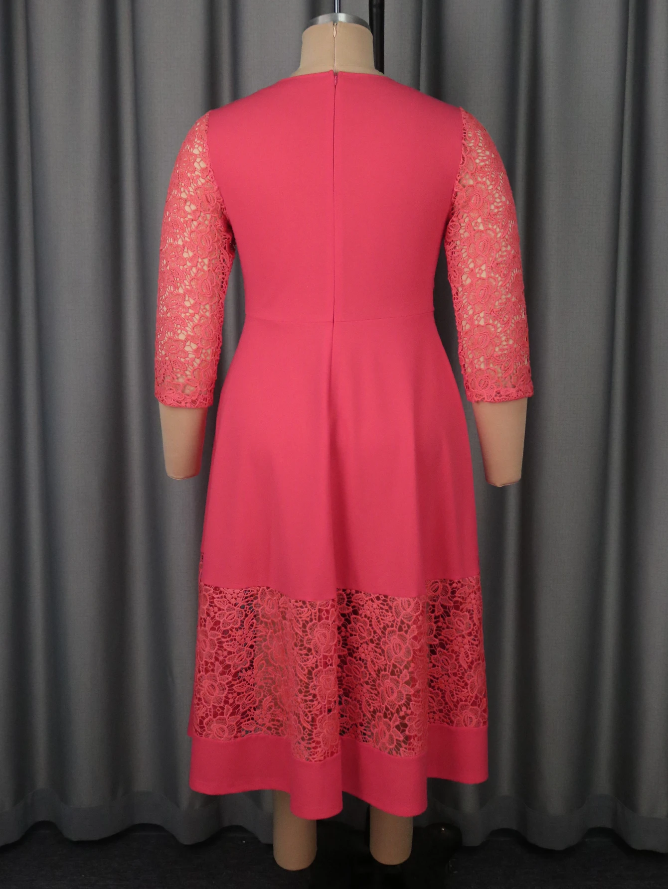 Elegant A-Line Lace Dress with Waist Bel - Image 5