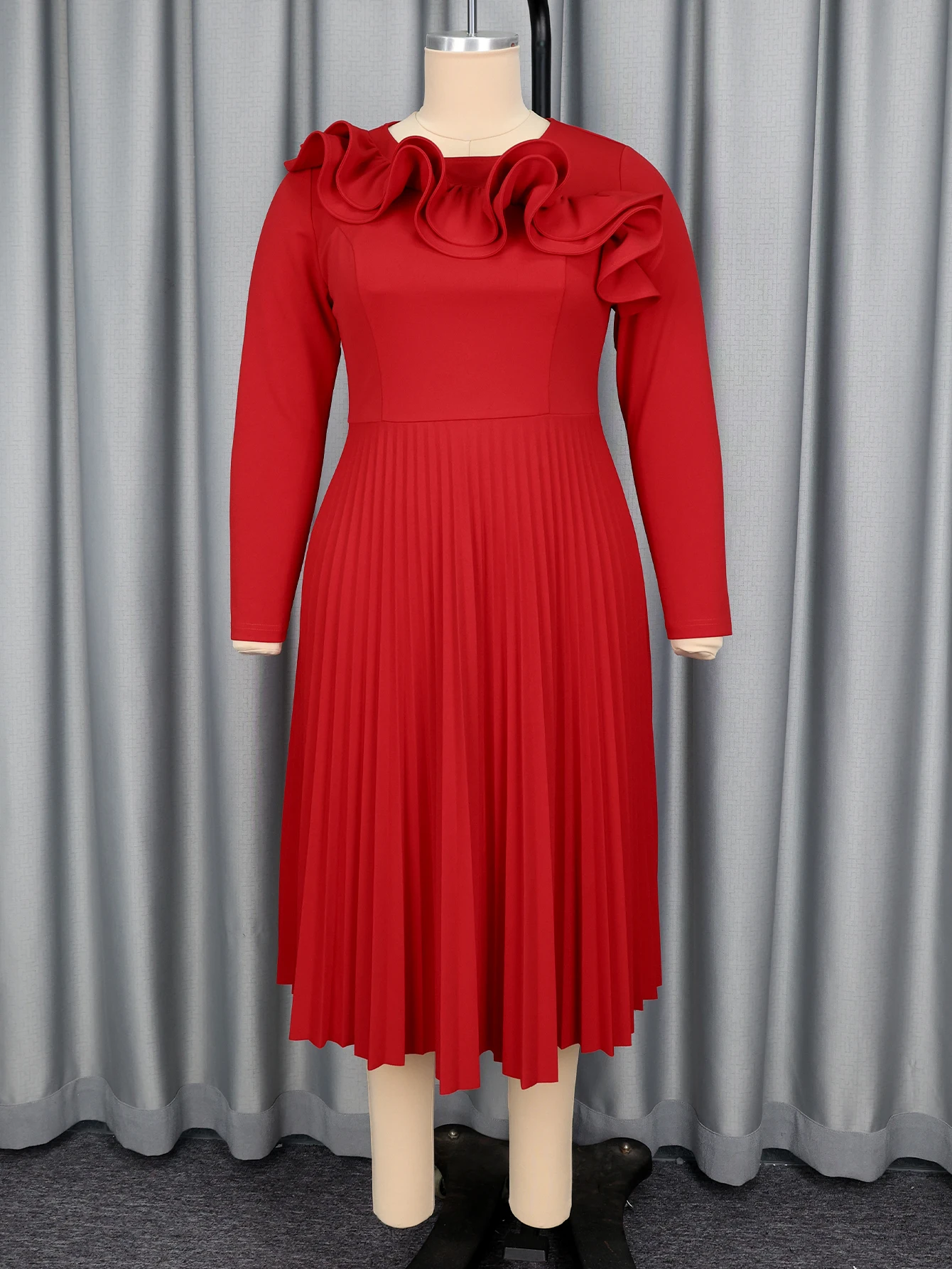 Elegant Red A-Line Dress with 3D Ruffles - Image 4