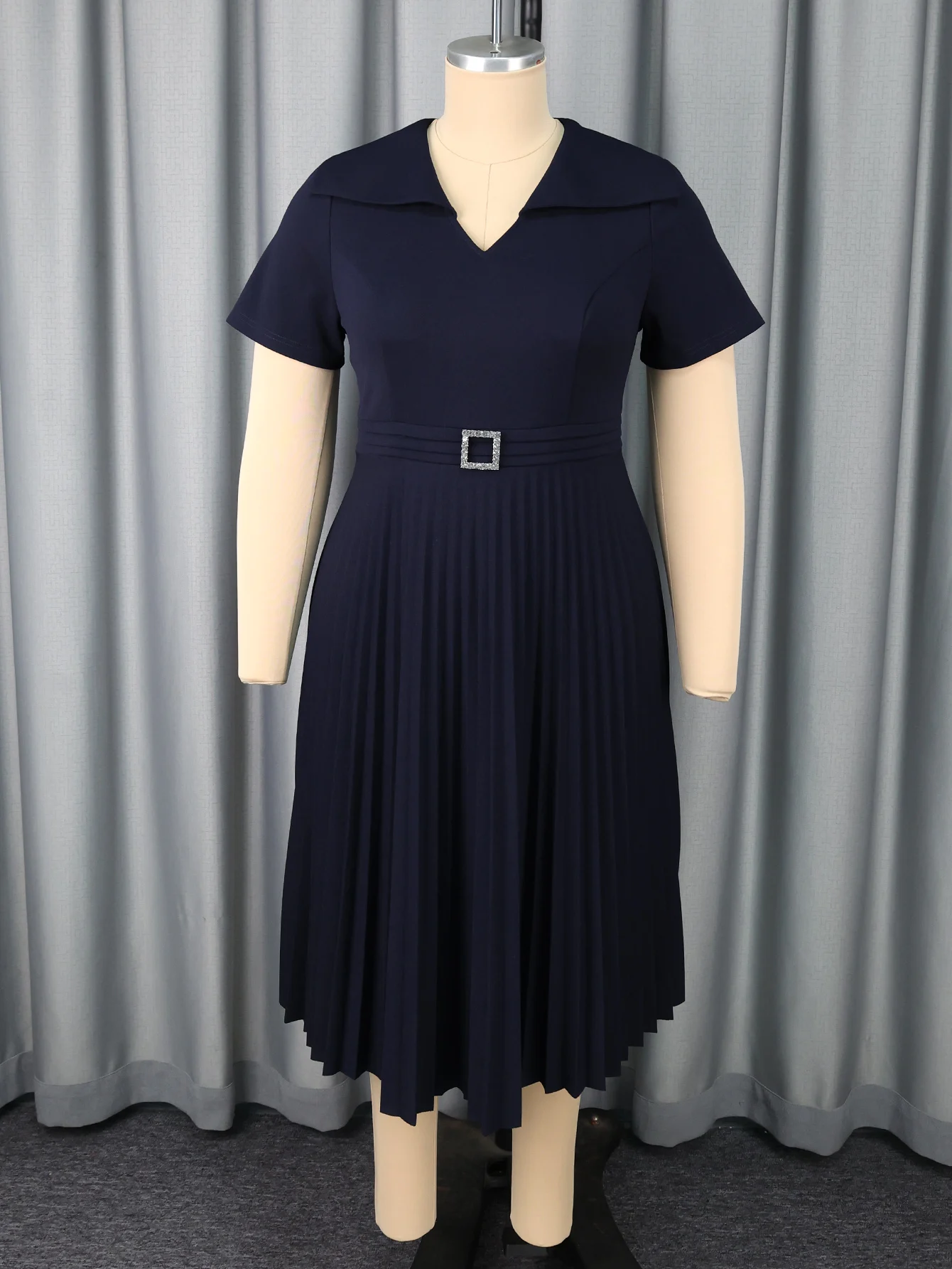 Elegant Navy A-Line Midi Dress – V-Neck, Rhinestone Belt & Pleats - Image 4
