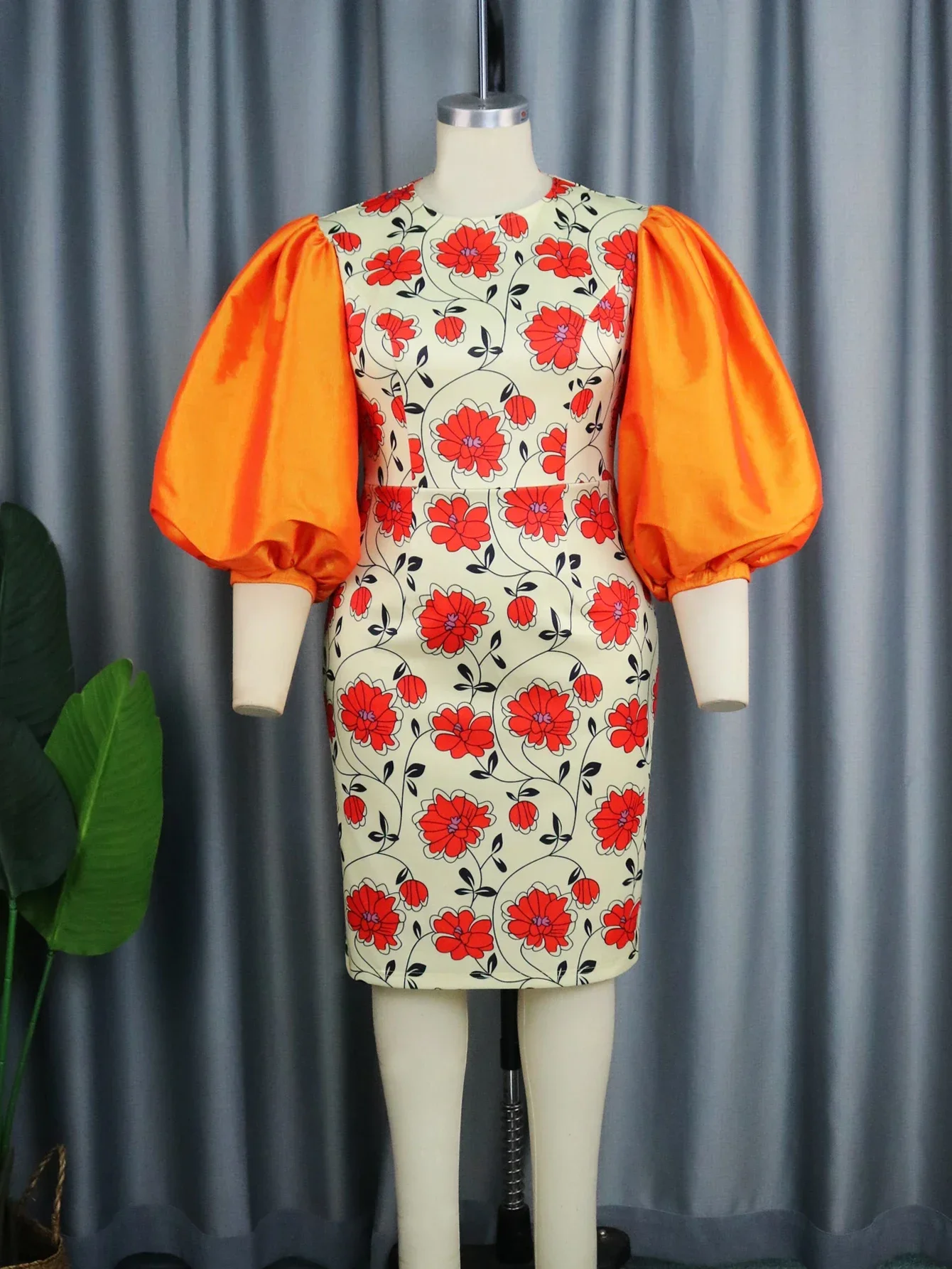 Floral Patchwork Bodycon Party Dress - Image 4