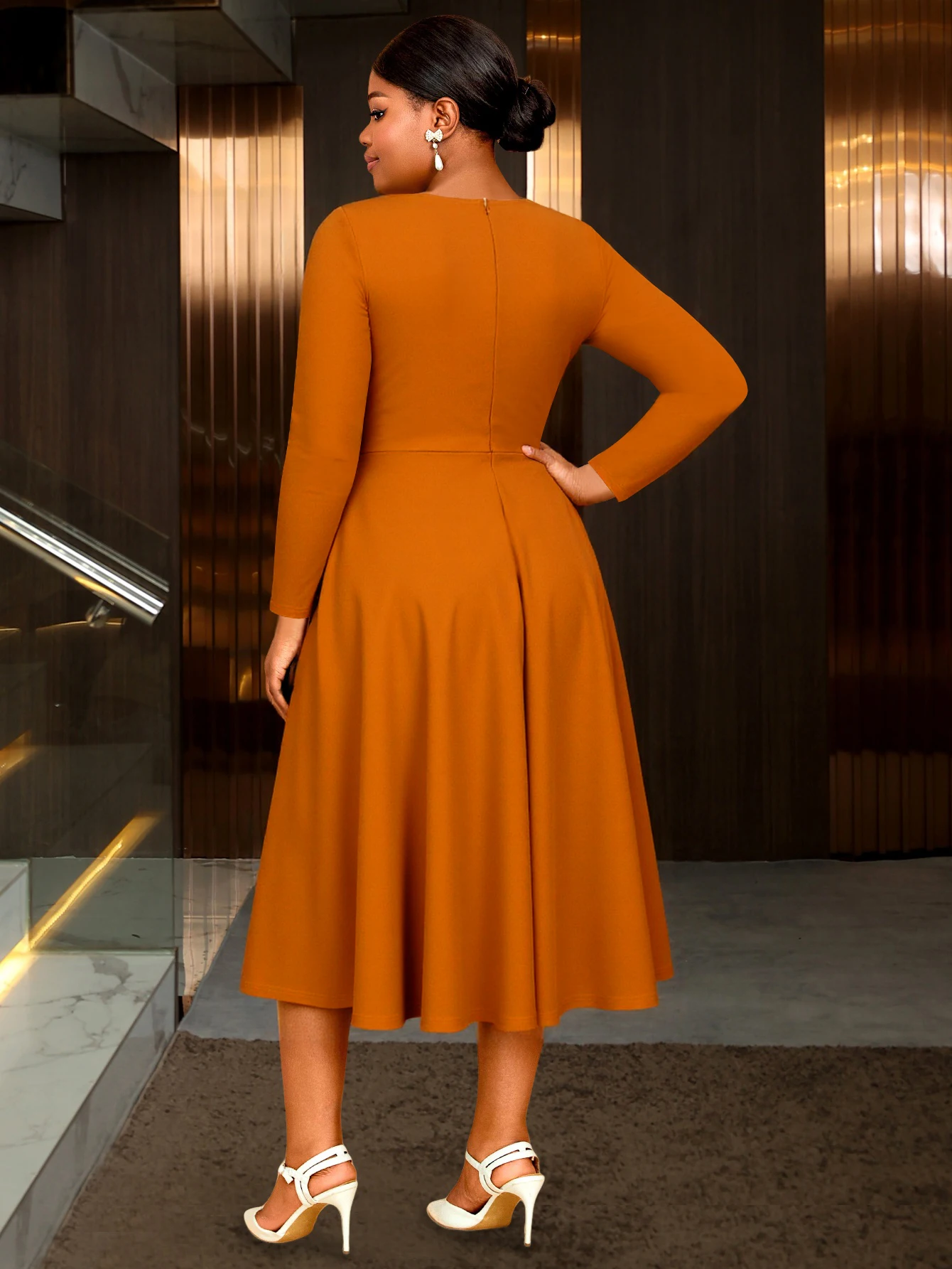 Elegant A-Line Midi Dress with Ship Collar & Diamond Waist - Image 2