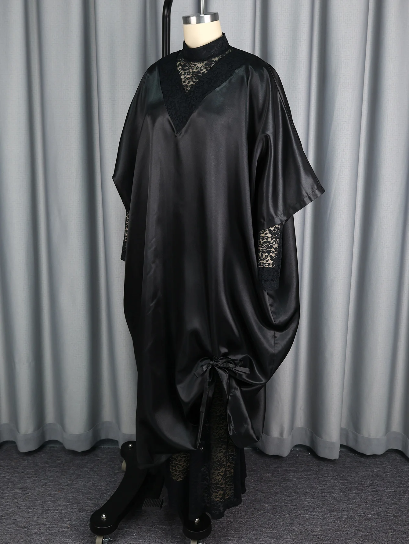 Elegant Two-Piece Shiny Lace Dress Set – African Style - Image 4