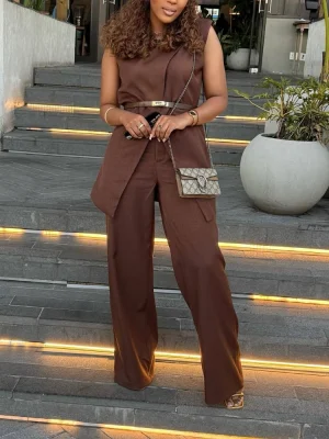 Elegant Brown Two-Piece Set with Waist Belt & Wide-Leg Pants