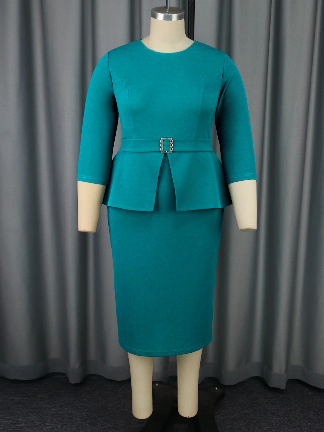 Elegant O-Neck Midi Dress with Waist Belt & Peplum - Image 4