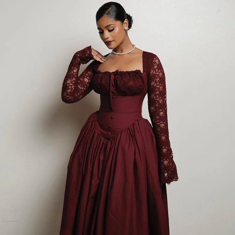 Elegant Vintage Long Dress – Lace Sleeves & Square Collar