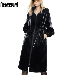 Women's Oversized Patent Leather Trench Coat – Black, Zip-Up, Fall 2023