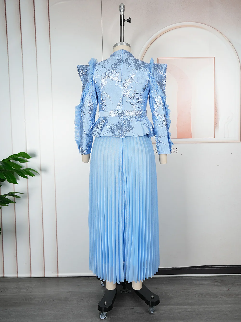 Vintage Luxury Pleated Long Sleeve Dress – Wedding & Party Kaftan with African Dashiki - Image 5
