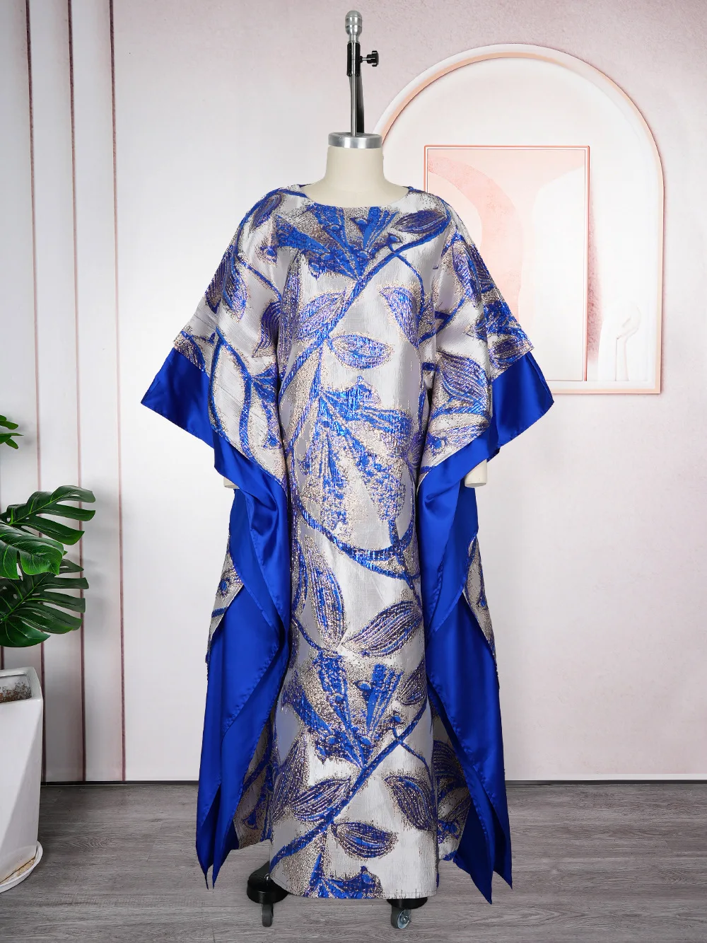 Elegant Embroidered Boubou Dress – African Dashiki Party & Birthday Outfit for Women - Image 5