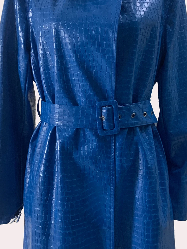 Women’s Blue Crocodile-Print PU Trench Coat with Hood – Nerazzurri - Image 6