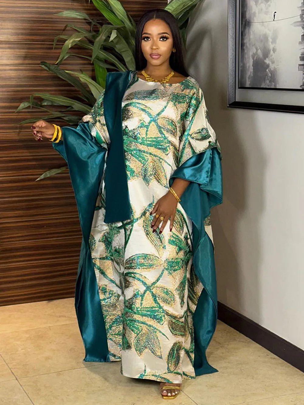 Elegant Embroidered Boubou Dress – African Dashiki Party & Birthday Outfit for Women - Image 3