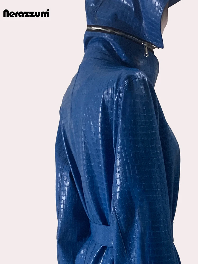 Women’s Blue Crocodile-Print PU Trench Coat with Hood – Nerazzurri - Image 5