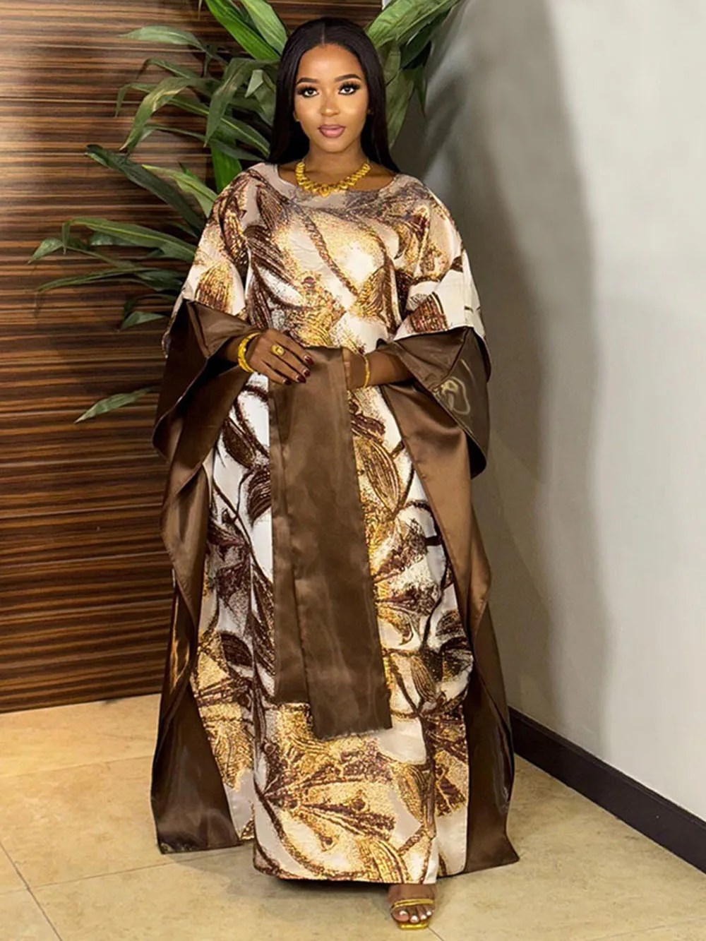 Elegant Embroidered Boubou Dress – African Dashiki Party & Birthday Outfit for Women - Image 4