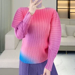 Miyake Pleated Printed Long-Sleeve Top – Plus Size