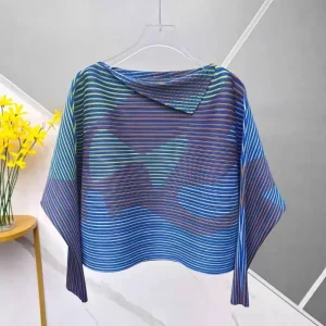 Miyake Fall 2025 Printed Stretch Plissé Top – Women's